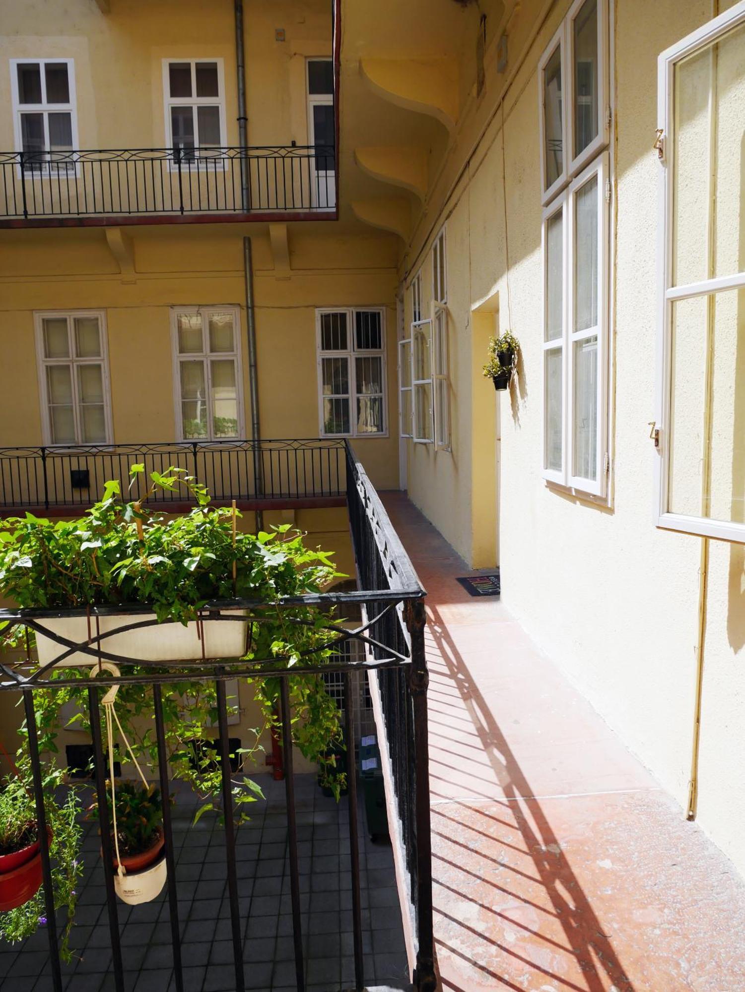 Dorotea - Cosy Home In The Heart Of Budapest Budapeste Exterior foto