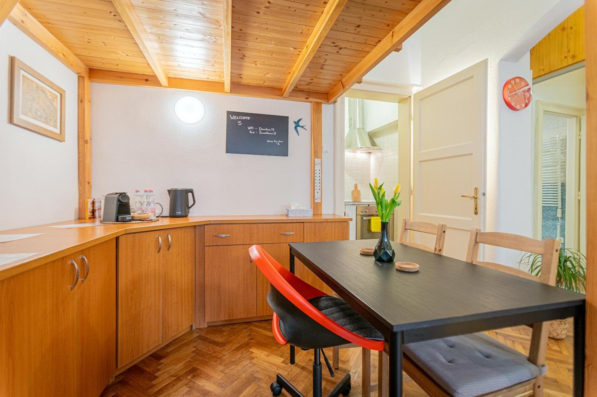 Dorotea - Cosy Home In The Heart Of Budapest Budapeste Exterior foto